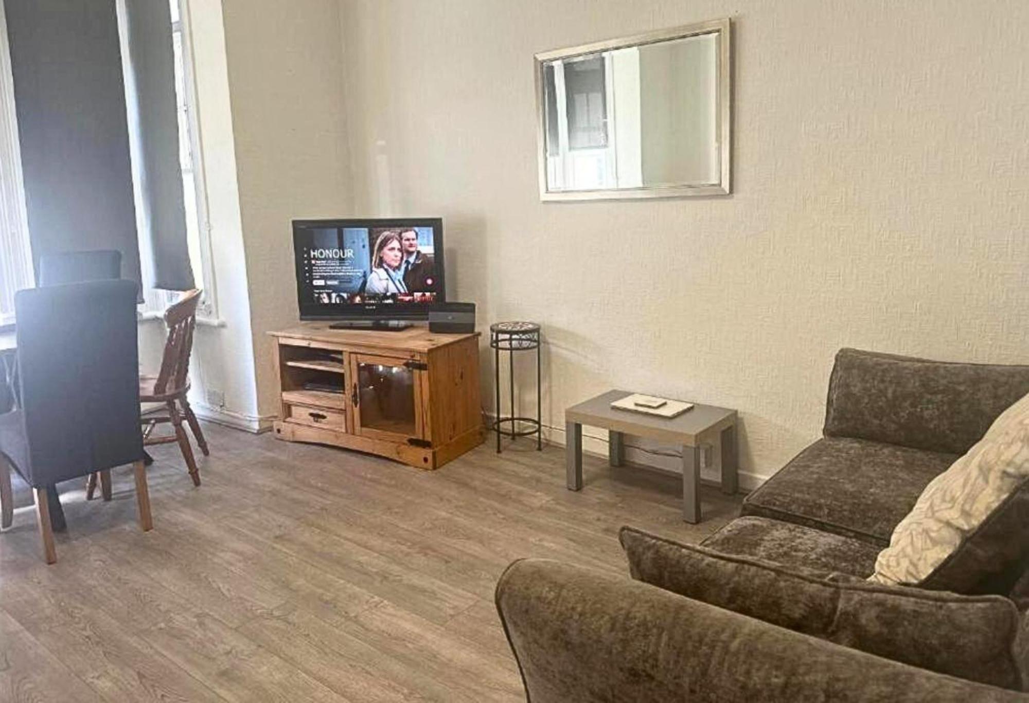 Apartment Lovely & Comfy 2br Centre - Walking Distance To High Street By Everhome Ltd Southend-on-Sea